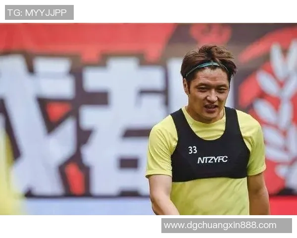 张磊亲授羽毛球技巧与心得体会助你提升竞技水平 张磊亲授羽毛球技巧与心得体会助你提升竞技水平